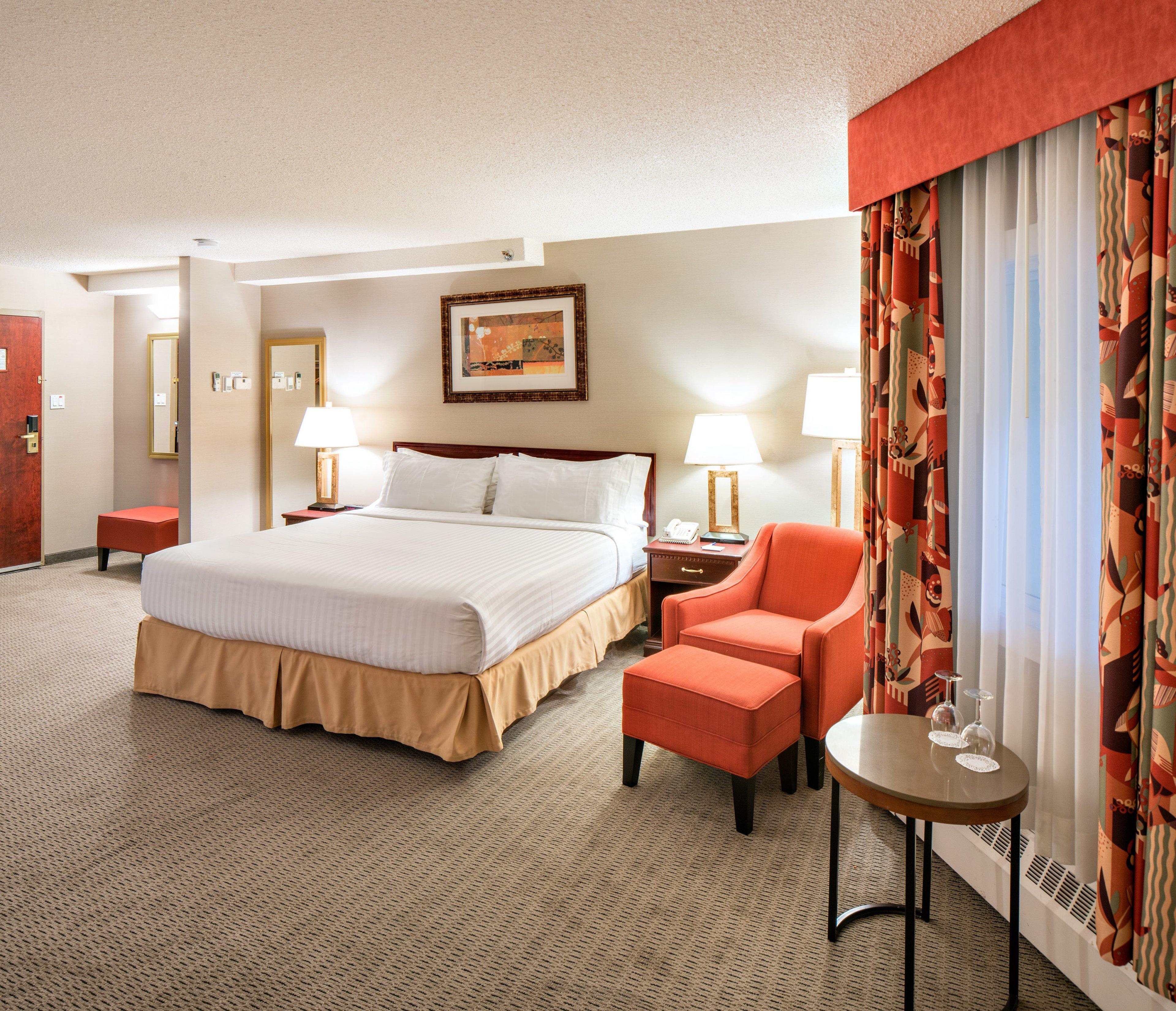 Holiday Inn Express Red Deer By Ihg מראה חיצוני תמונה